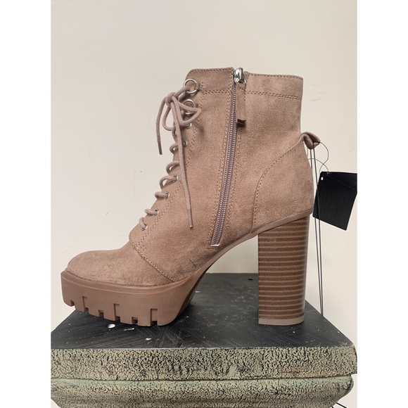 Forever 21 tan high heel lace up booties, 7.5 - Picture 6 of 10